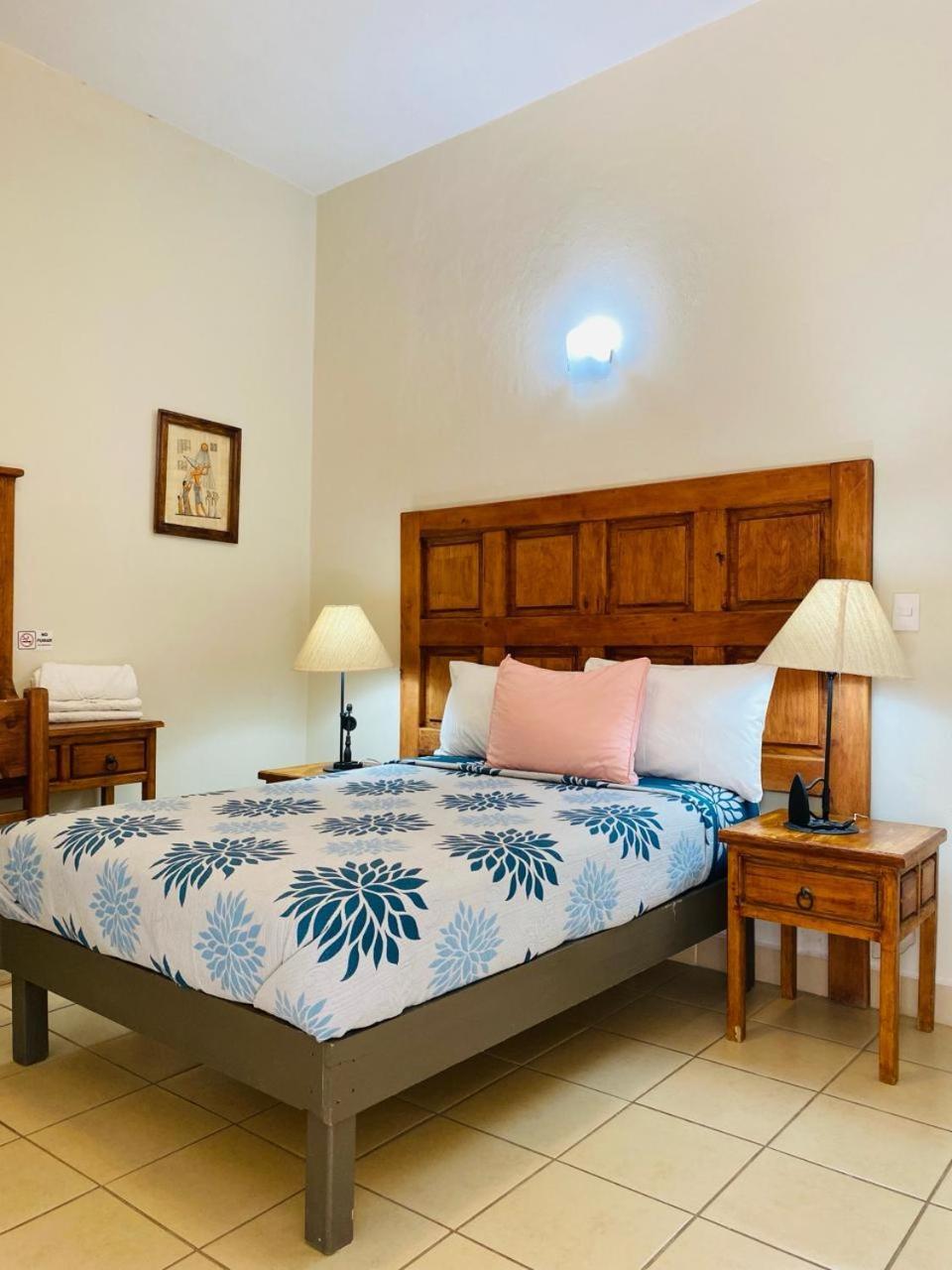 Hotel Dona Chela En Calvillo Εξωτερικό φωτογραφία